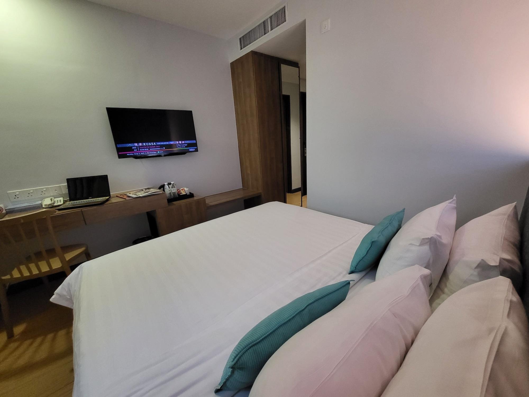 Grand Orient Hotel Perai, Penang Exteriör bild